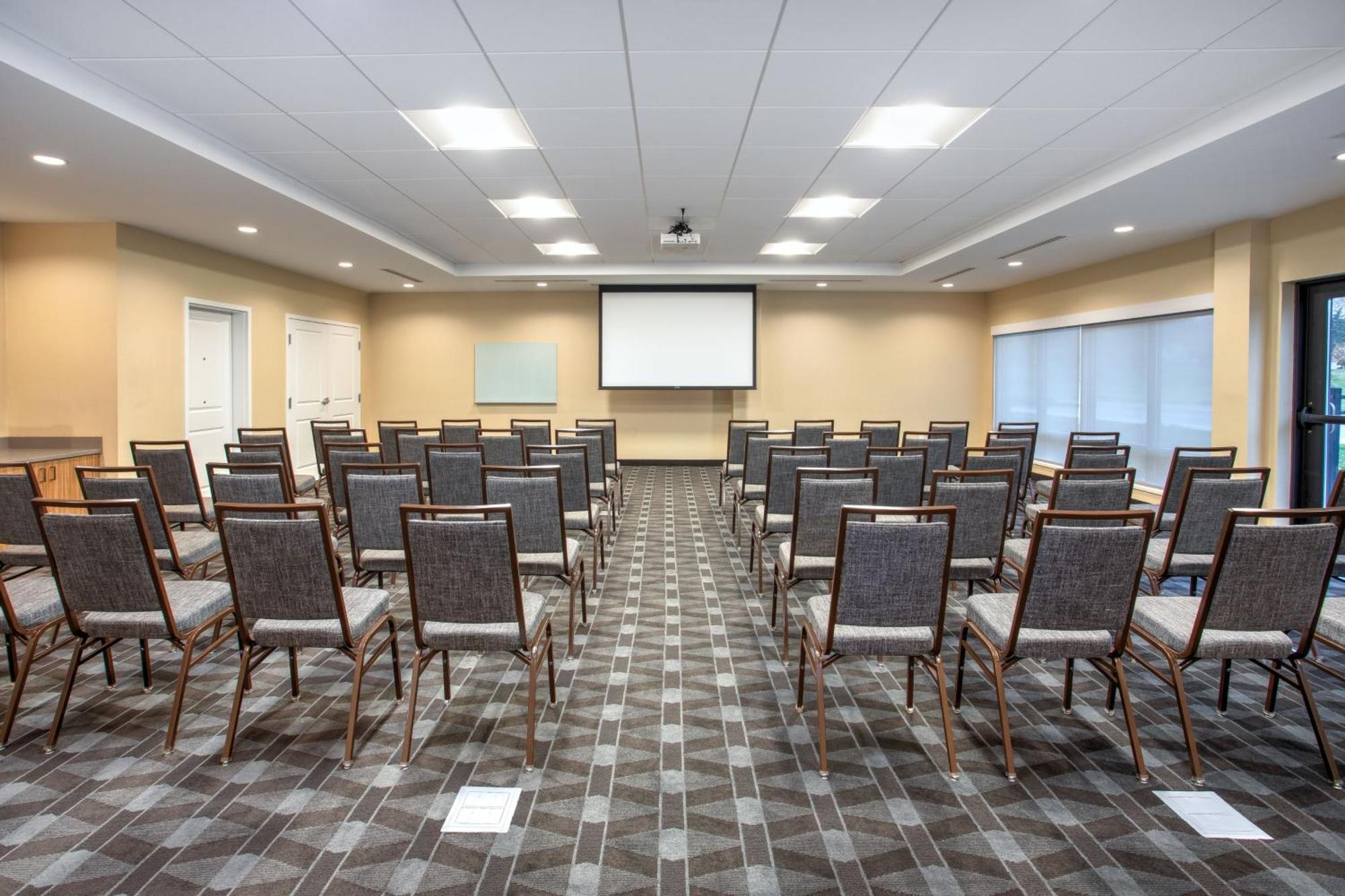 Towneplace Suites By Marriott Detroit Belleville Eksteriør billede