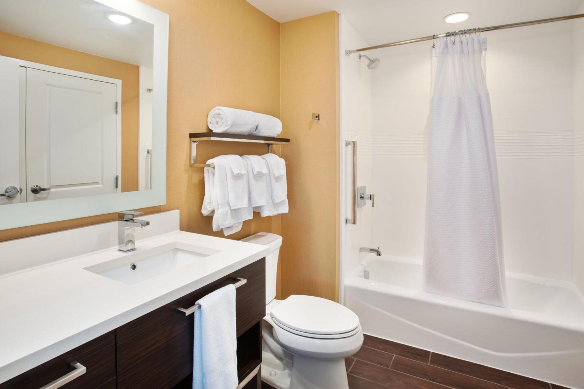 Towneplace Suites By Marriott Detroit Belleville Eksteriør billede