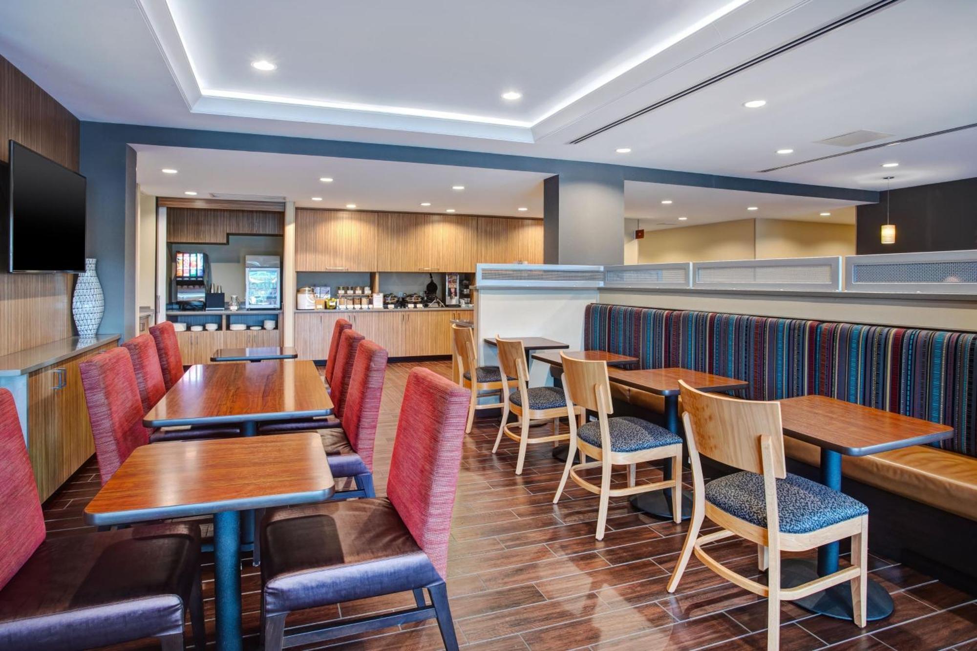 Towneplace Suites By Marriott Detroit Belleville Eksteriør billede